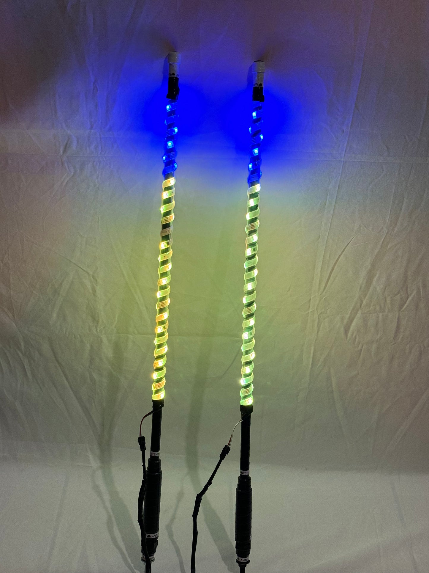 🔥🚨PROMOCIÓN🚨🔥 Par de Antenas led💎DIAMOND💎 80 cm
