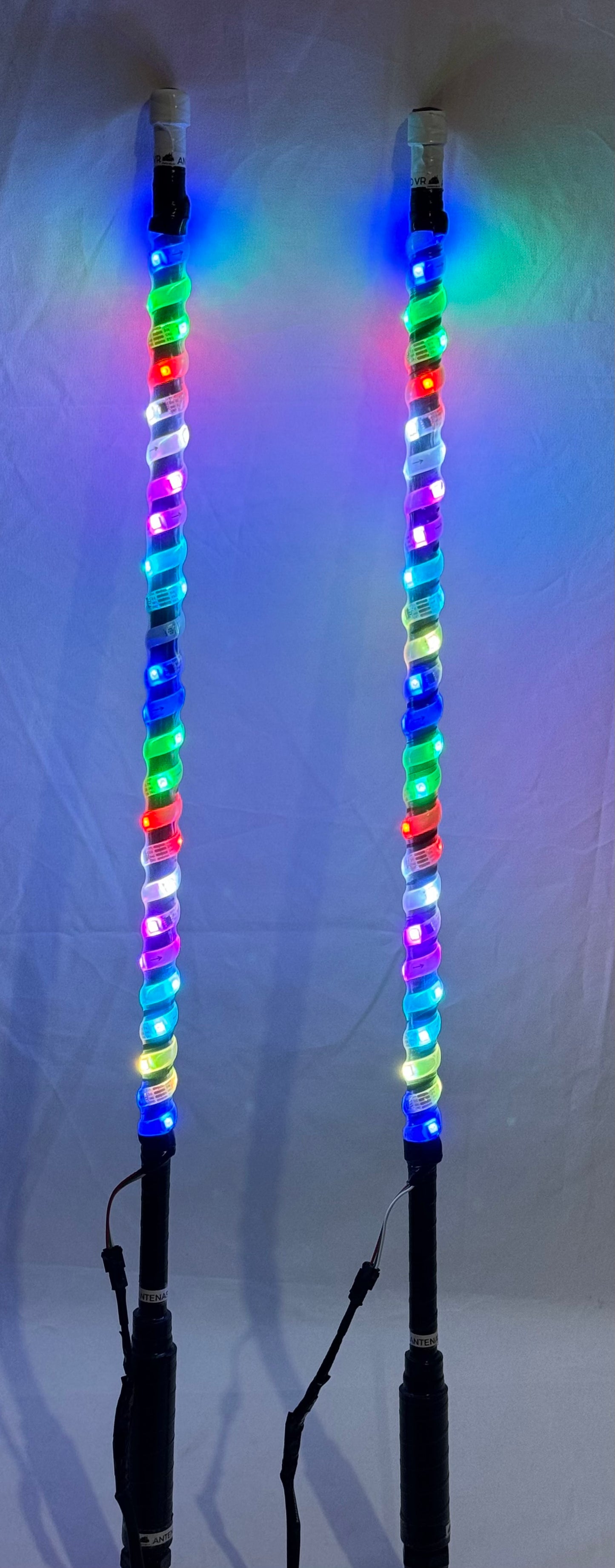 🔥🚨PROMOCIÓN🚨🔥 Par de Antenas led💎DIAMOND💎 80 cm